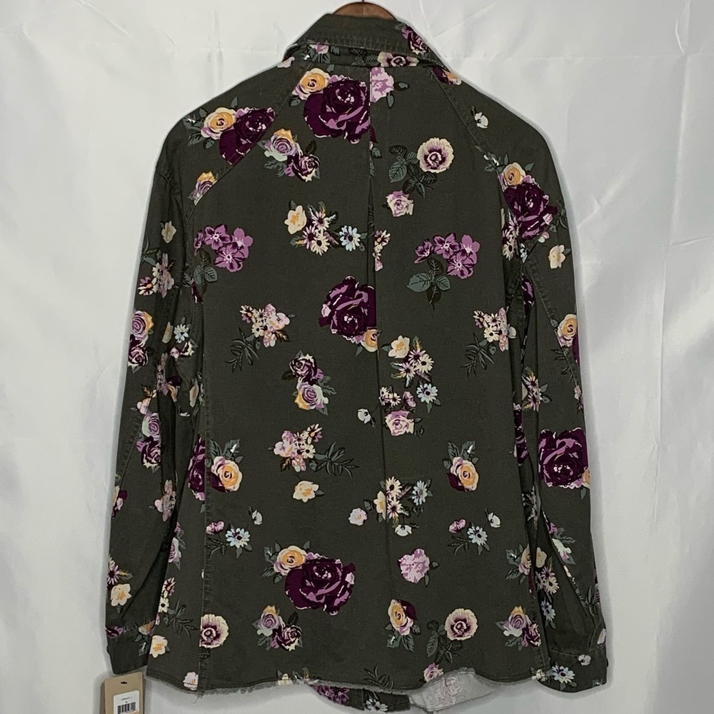 Levi’s Floral Printed Field Jacket - Picture 10 of 13